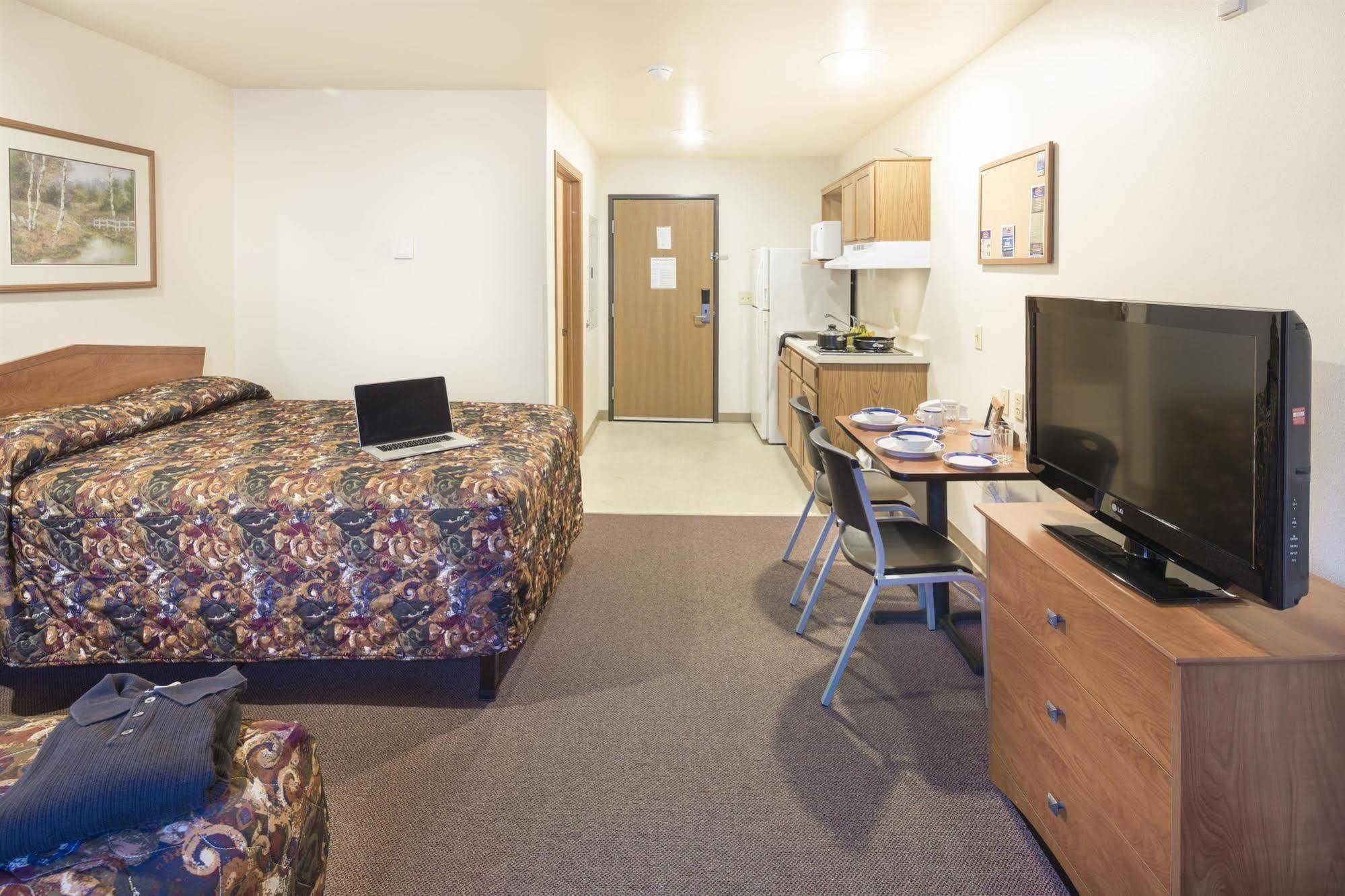 Extended Stay America Select Suites - Wichita - South Exterior foto